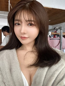 善場麻美（茉城麻美）