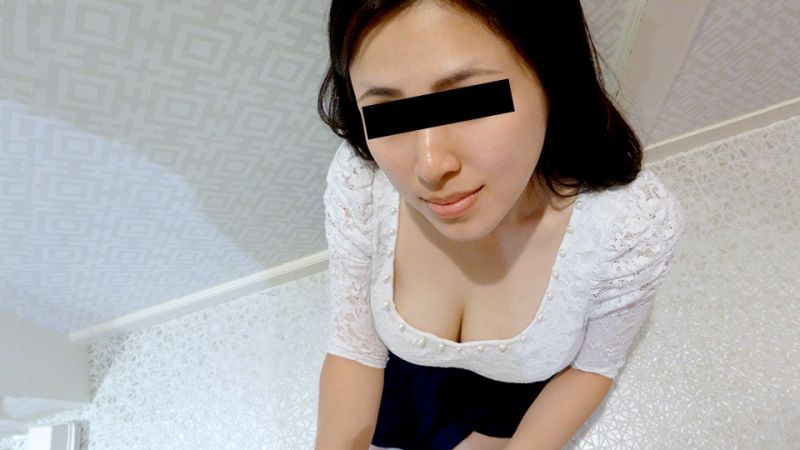10musume_052320_01 想要堅挺肉棒的欲求不滿女 田口瞳
