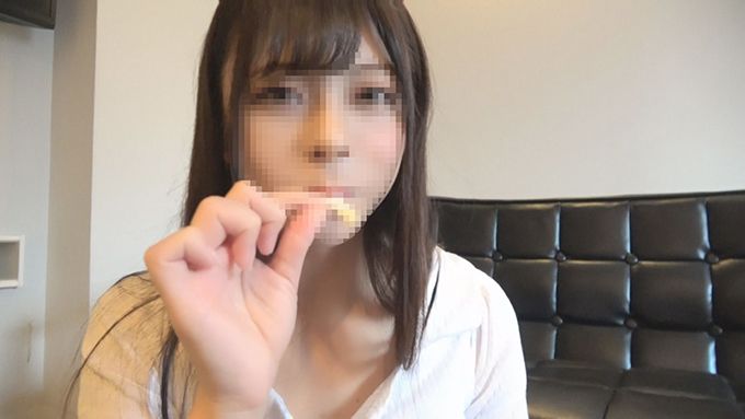 FC2-PPV-1260867 真的超可愛【私拍・完全露臉】現役女大OO無套做愛中出