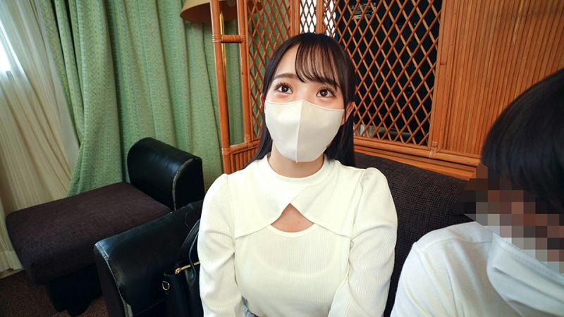 FC2-PPV-4318818 【素人夫婦個人撮影】老公肉棒高潮的敏感巨乳妻知花（27）