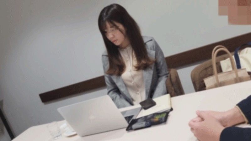 FC2-PPV-4407539 【個人】前公務員的美乳美人。工作前口爆。在家中玩弄美乳一面討厭一面被大量中出的自拍還債（