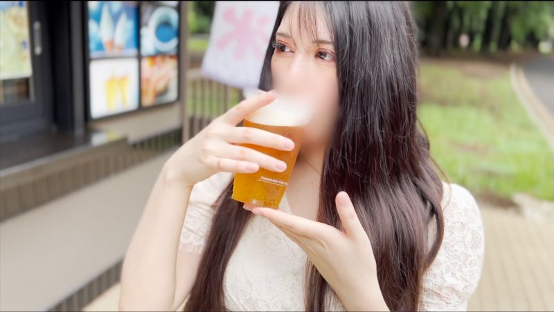 FC2-PPV-3060929 【完全露臉】【潮吹龍捲】紗里奈第二彈！睽違許久見面在夏日公園約會！巨根高潮連續潮吹最後大量中出