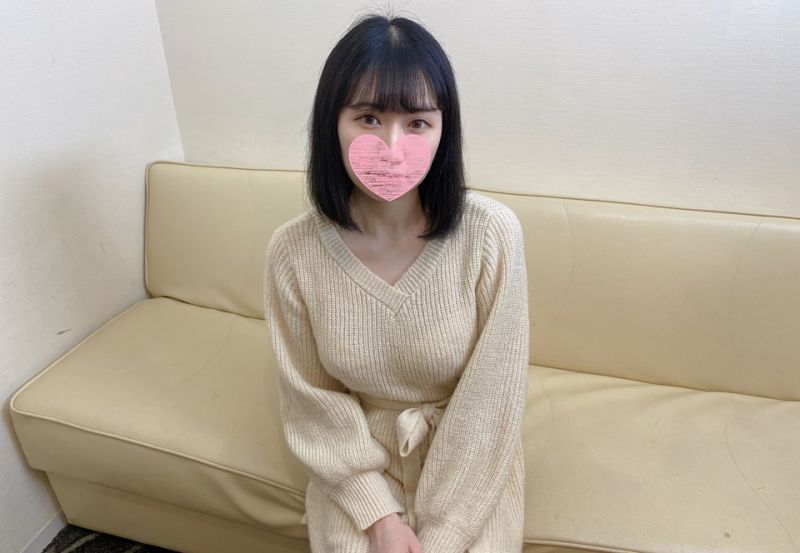 FC2-PPV-3141902 白皙清楚系女子。一面緊張一面在鏡頭前挑戰初次中出。
