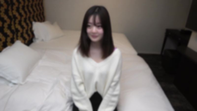 FC2-PPV-3144983 身體臉蛋性格都很棒的完美美OO。人生初次無套中出！