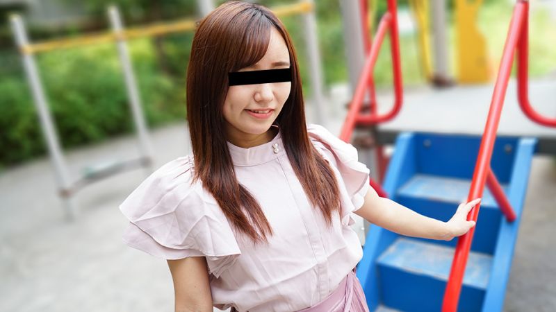 10musume_050423_01 突然馬上插入！3P中出2連發 平子真弓