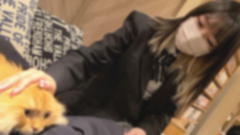 FC2-PPV-3183664 「#53-2」與小貓般可愛的OO妹角色扮演者在貓咪咖啡廳約會後無套中出！