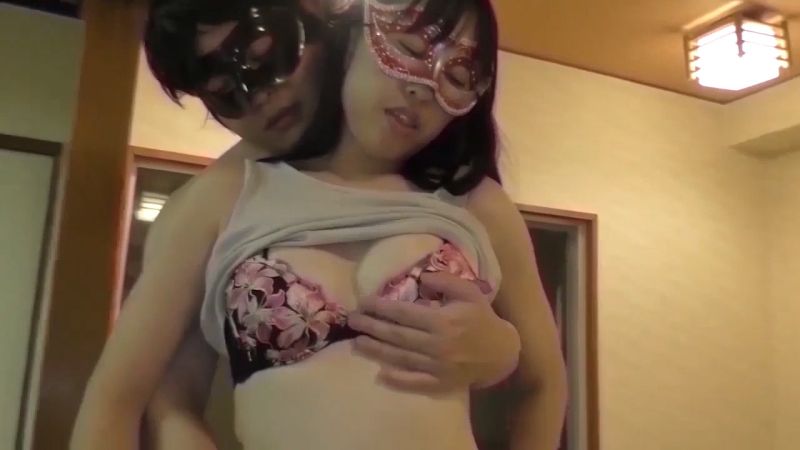 FC2-PPV-3879811 【個人攝影・中出】欲求不滿熟女妻子 為了喜愛牛郎生日張開身體、也喜愛肉棒的樣子！！
