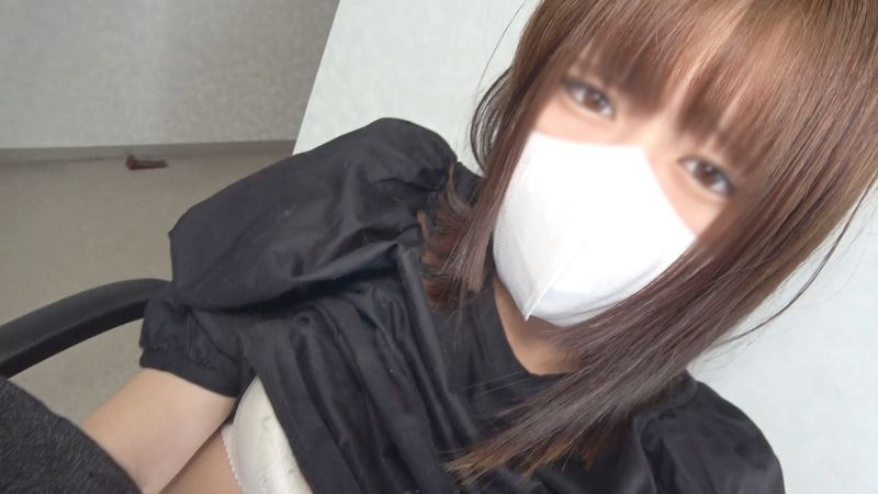 FC2-PPV-4493043 史上最高級美女‼You●uber與人氣沸騰中的美人樂團19歳懇求大肉棒