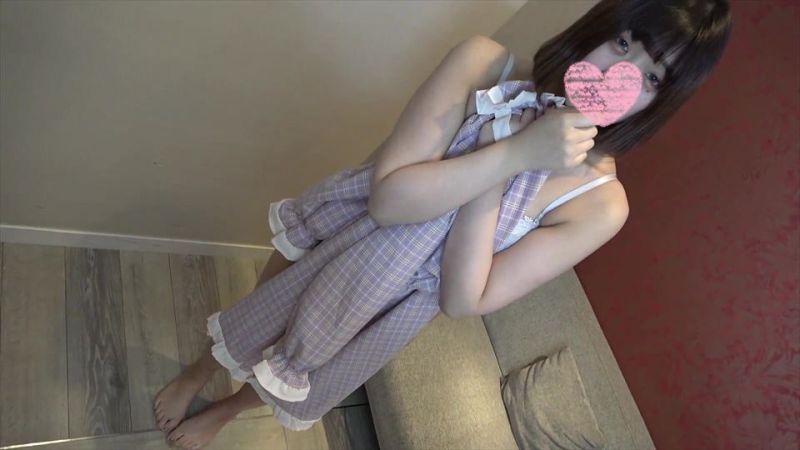 FC2-PPV-2883138 無知鄉下妹子無套抽插中出。