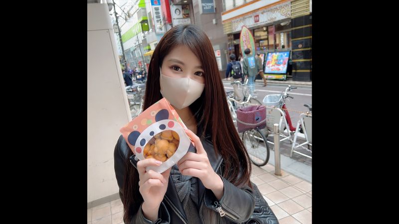 FC2-PPV-2772513 與接種疫苗時遇見的護理師賞花約會・・・E罩杯隱藏巨乳白衣天使淫蕩身體2回中出！！（3回射精！！）