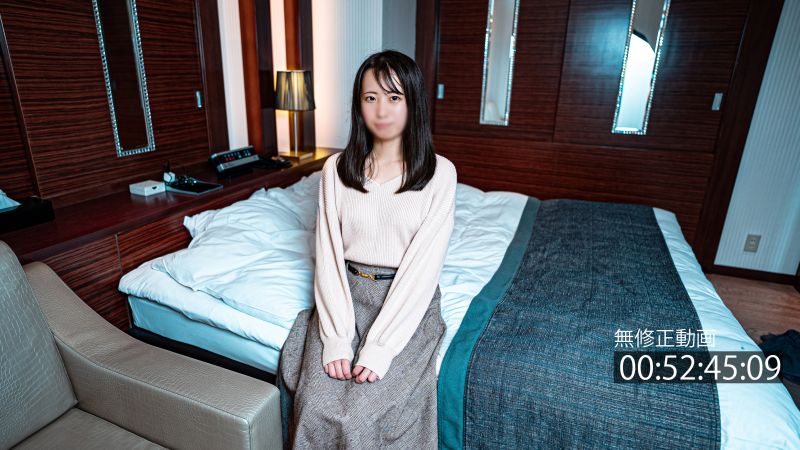 FC2-PPV-4323774 【美人・清楚系】稀少價值高的圖書館司書文青妹。無套中出。