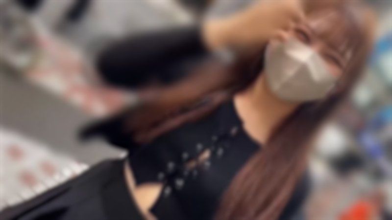 FC2-PPV-4569494 173公分高挑纖細女OO瘋狂高潮幹砲！！臉蛋可愛，聲音卻像野獸般淫蕩。（有長版特典）