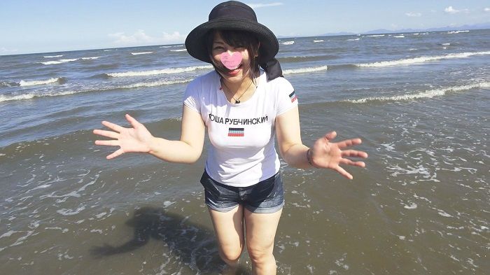 FC2-PPV-2175109 【無・素人自拍】夏日！海邊！青姦！與痴女婊子妻子在海水浴場中出做愛後肛交快要崩壊！