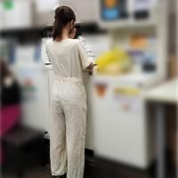 FC2-PPV-3084705 還不出錢的人妻在進入自助洗衣店時被發現、出去時捕獲