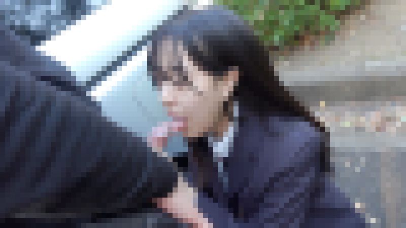 FC2-PPV-4303274 初拍露臉！在學校擔任班長認真可愛即將畢業的女OO口爆與無套中出！！