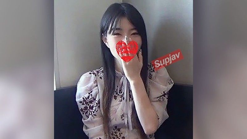 FC2-PPV-4448616 睽違一年沒做愛的純真浪漫女OO。害羞的姿態讓大叔肉棒完全勃起。睽違一年的陰道被肉棒抽插！狹窄陰道深處2連續大量中出！