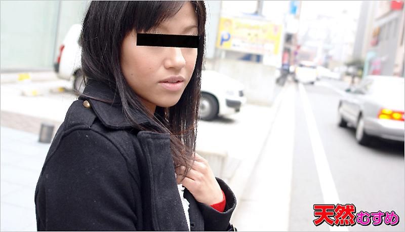 _10musume_061612_01 素人真實搭訕～偶像表情充滿不信任感～