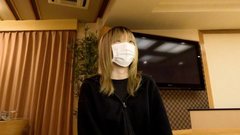 FC2-PPV-4658299 朝陽(18) 纖細小乳的第二次拍攝時別角度影片。用舔乳頭折磨讓她一直高潮的場景，以2種角度收錄了肛門貫通ATM