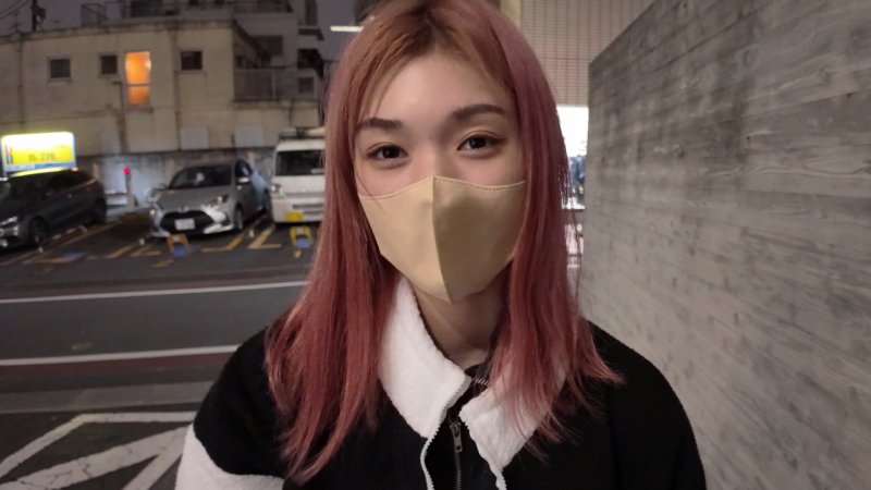 FC2-PPV-4687325 2OO的美容系字生為了夢想而努力，無法忘記肉棒嗎？為了錢再次聯繫我☆