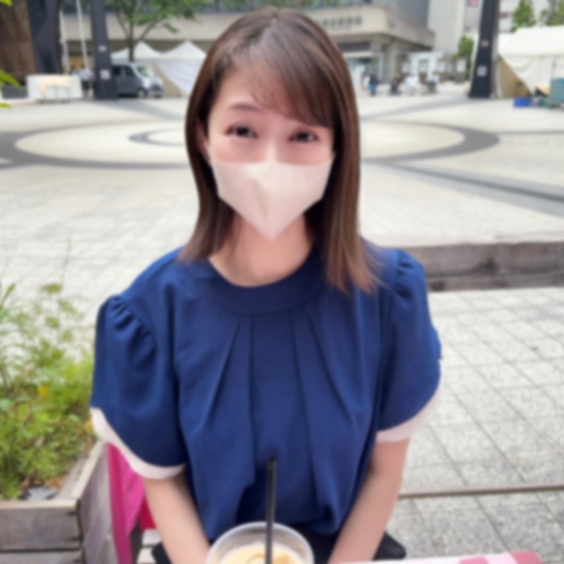 FC2-PPV-4699147 新帳號紀念限界價格，她是朋友兼一心一意的舞台女優。因為工作而性慾不滿，在練習中緊緻的身體不斷高潮，最後在她身上大量中出。