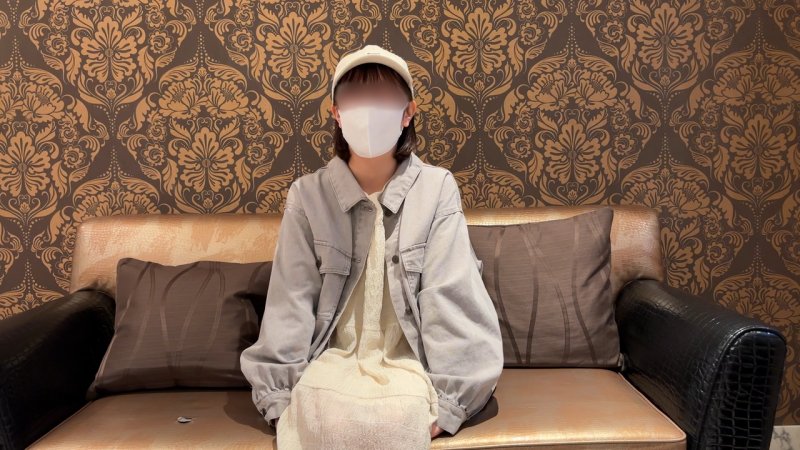 FC2-PPV-4700363 清純美人老師與微醉的情色自拍。「不行…！不行…！」被弄得高潮連連，陰道內壁緊緊夾住肉棒，從暴射開始的連續中出。