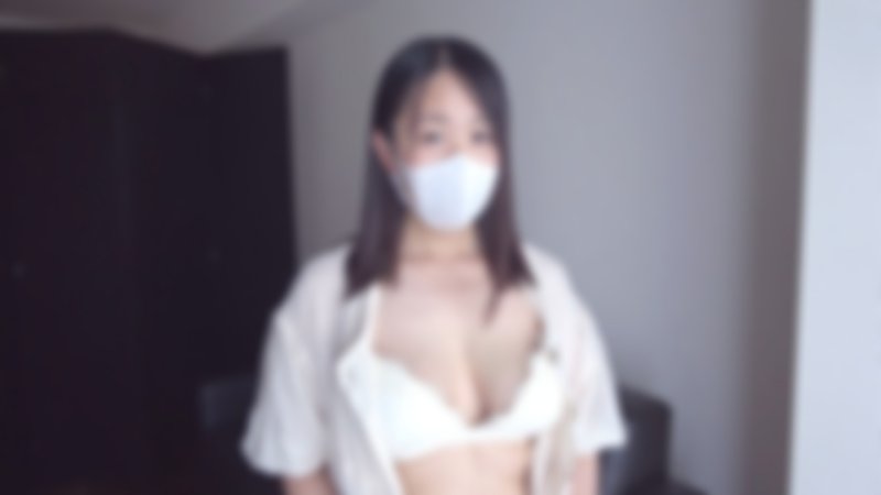 FC2-PPV-4704313 【無修正・完全素人】「會流奶水！！超淫蕩的表情和大聲的喘息，感覺太強烈了，奶水都OO來了，超級素人太太4OO！被操到高潮，真的是個色情狂！」