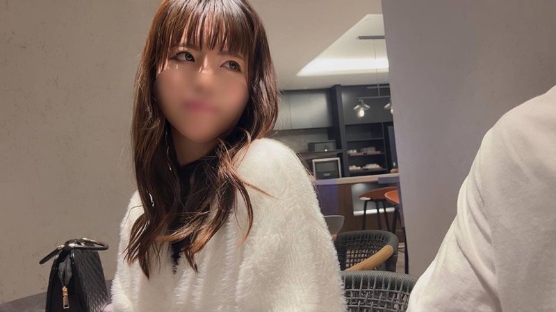 FC2-PPV-4703915 【以性愛為生的有夫之婦】高潮次數超過20次！在約會網站上認識的太太實在太淫蕩了，大中特中！兩個肌肉男一起幹她，她翻白眼，整個人都壞掉了。【無套中出，超級高潮】