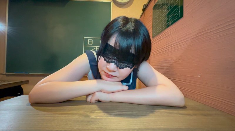 FC2-PPV-4773705 【口交特化・吞精】主观口交 Vol.3 穿着制服COSPLAY的H酱用长篇精液PLAY舔舐殆尽！