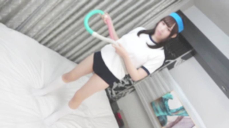 FC2-PPV-4784934 前偶像的美白巨乳美女。被競爭對手擁抱，累積悶騷的男人穿著體育服COSPLAY和便服的外貌，將所有的情感都傾訴在無套中出的真實紀錄影像