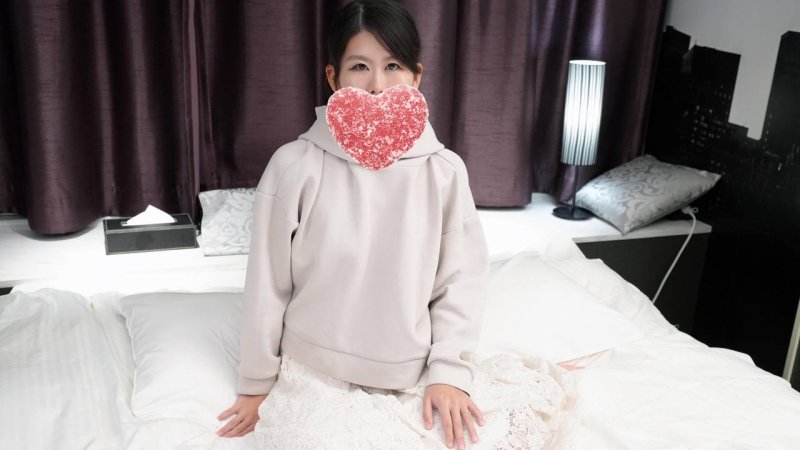 FC2-PPV-4786584 （高画质特典・正片露脸・无码）最喜欢舔男人的变态出道AV