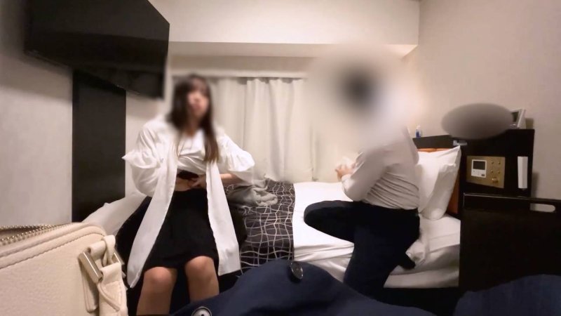 FC2-PPV-4790519 【有露脸】强韧症女OO第二次挑战！让她一边发出啾啵啾啵的色情声音一边口交♡♡【前篇】【个人拍摄】No.358