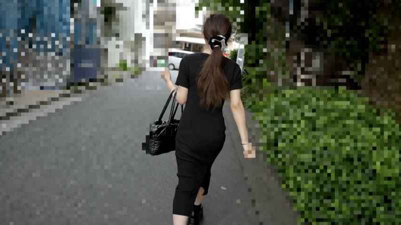 FC2-PPV-4792519 【素人肉便器墮落系列】第37彈！麻由（25）廣告代理公司職員 『雜魚男變態肉便器』