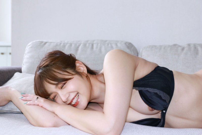 FC2-PPV-4796549 最高峰人妻【人妻仓库】※有评论特典