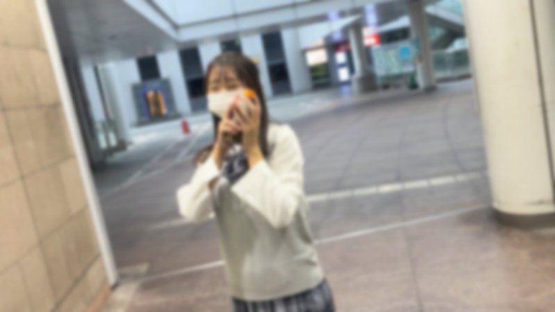 FC2-PPV-4807049 【初次拍摄】前几天才毕业的OO偶像候选人优香酱。「这，好舒服。。」神级体质第一次用电动按摩棒就多次痉挛，高潮到不行。穿着制服，用锻炼过的腰部在滑溜溜的白虎淫穴里中出