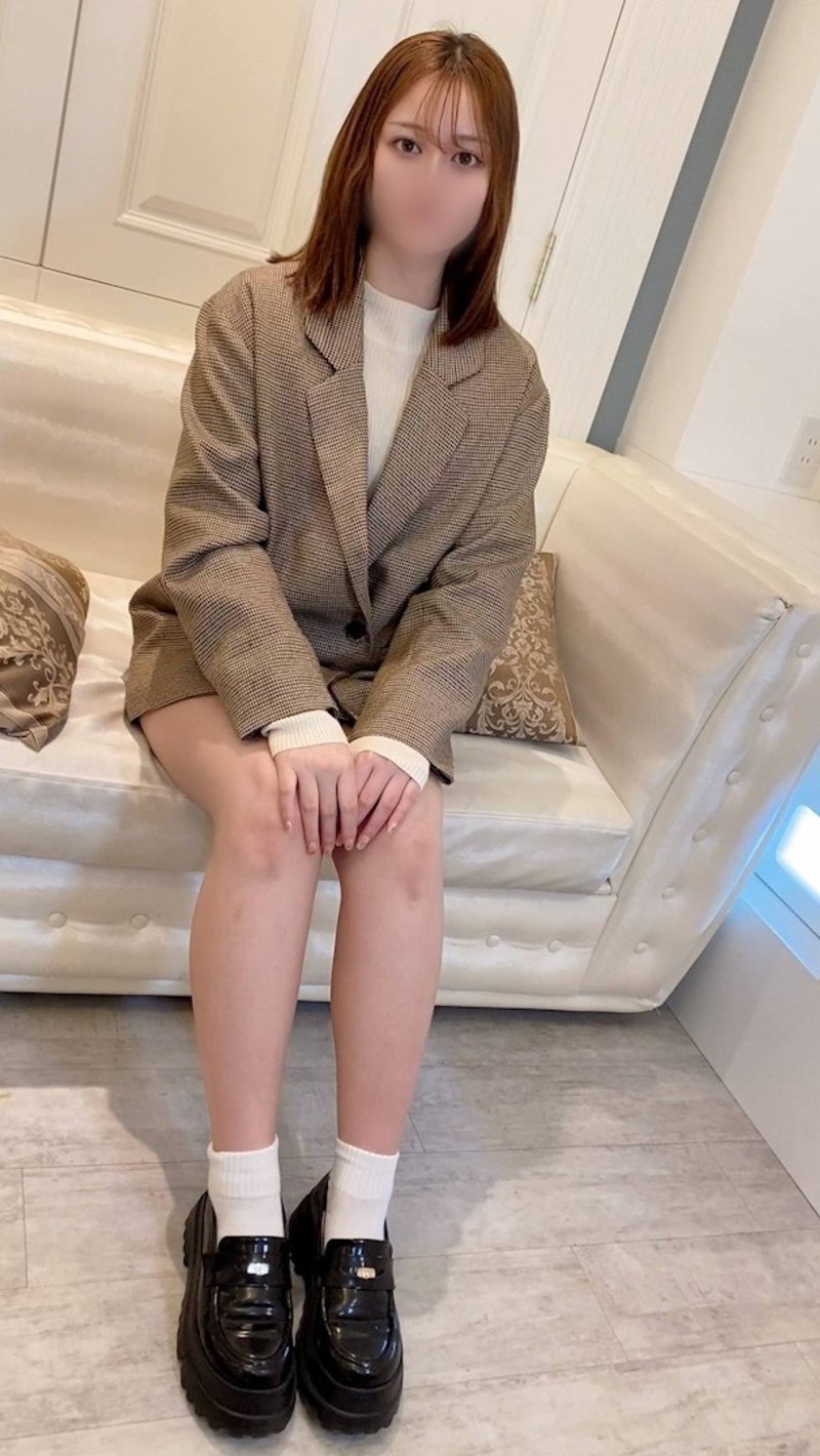 FC2-PPV-4807171 【個撮】ノリの良いミディアムヘアのオシャレ美女　いつの間にか裸にさせられ電マを押し当てられたらあっさりビクイキ。