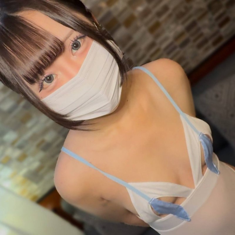 FC2-PPV-4808988 《12/12まで1980pt》【無】極小・純白ランジェリー天使！！天性のアイドルフェイス×超敏感体質！！止まらない連鎖絶頂…理性ごとイキ堕ちする王道アイドルビジュ乙女に大量中出し！！