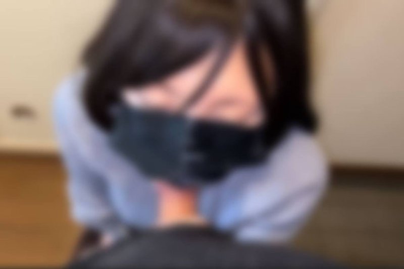 FC2-PPV-4812325 【无码】【口爆】终于公开了每次都见面的纤细美人人妻的家。在丈夫外出工作期间…[前半]