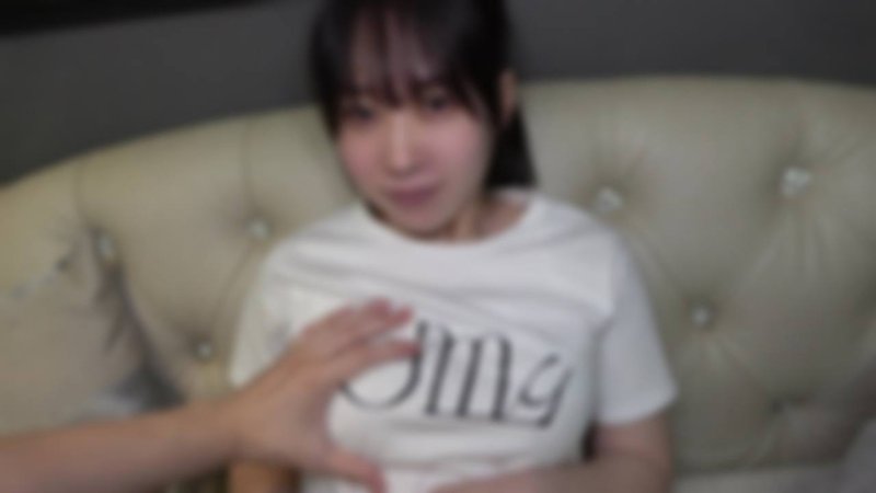 FC2-PPV-4832610 挖掘到原石了。對純樸的大學1年級花凜醬進行大量中出和口內射精。個人永久保存作品。獻給喜歡沒有被磨損過的「天然物」的人。