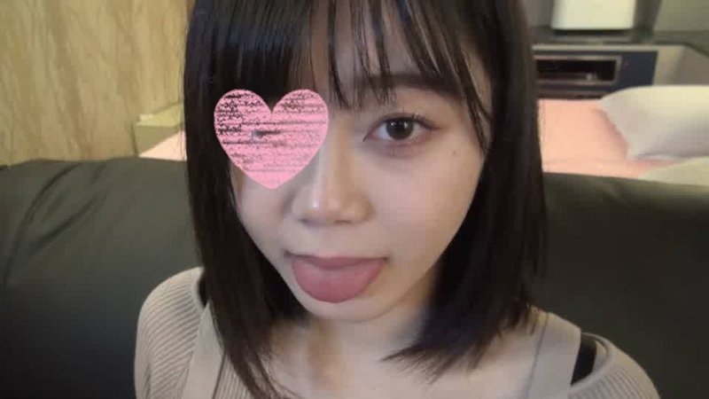 FC2-PPV-4845877 1OO市政府職員，擁有偶像級的外表。她美麗的臉龐被大量精液弄得黏糊糊的。