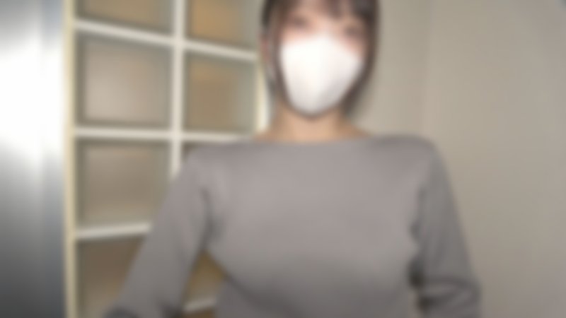 FC2-PPV-4849097 ♡2/23日止半价【无码・完全素人・无套中出】高挑纤细的可爱OL。即使是冷酷的表情，小穴也是湿滑的。被大叔舔舐和粗肉棒，逐渐变成H的脸！在光滑的小穴里浓稠无套中出