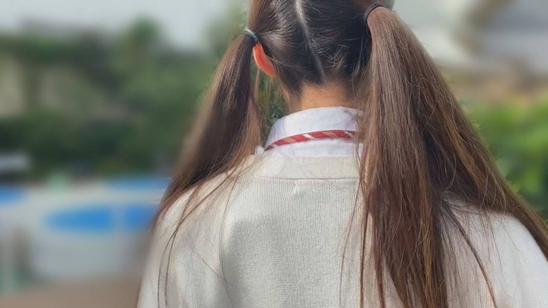 FC2-PPV-4849795 ※僅限首次※【第一次內射】巨乳雙馬尾OO・被大叔摩擦胸部或第一次生插入陰莖的珍貴影像