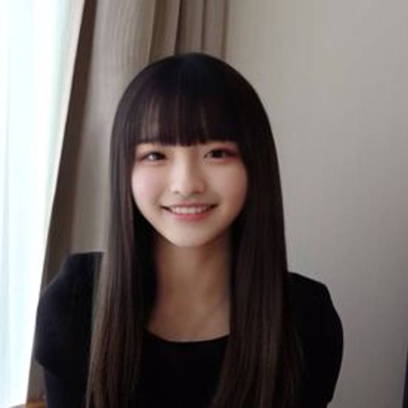 FC2-PPV-4851352 小步最新作！從中出到清潔口交結束！