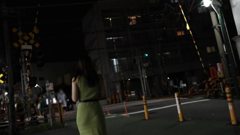 FC2-PPV-4885050 【3OO抖M太太】黑繪小姐【我已經無法忍耐了…！】貪婪地吞噬慾火難熄的慾求不滿肉棒的淫蕩妻子 本鵠沼站ー