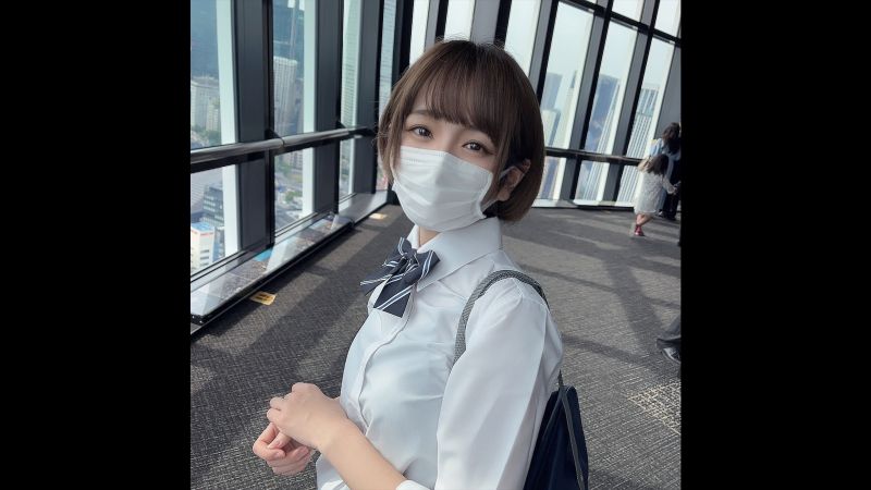 FC2-PPV-2999013 【無修正】轉校的網球隊可憐般偶像美OO・・・放學後叫出來未處理剛毛性器無套膣内射精！！