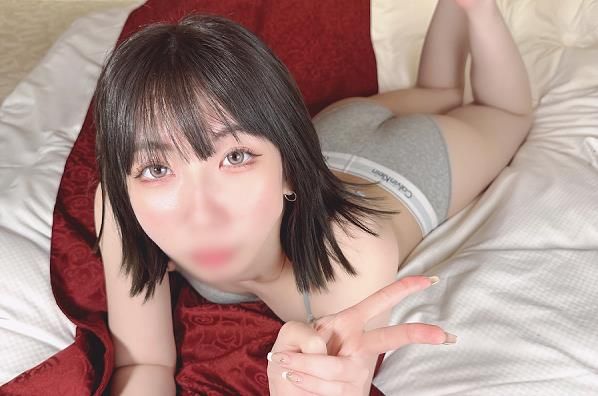 FC2-PPV-4362930 【淫亂辣妹×高潮臉蛋雙V】玩弄卑猥般小穴到翻白眼做愛 爽過頭大量潮吹
