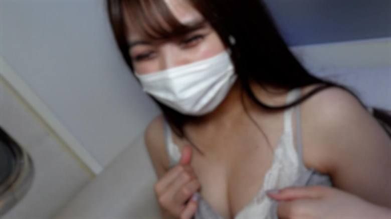 FC2-PPV-4503128 【初．無修正】笑臉可愛的內定的宅女22歳大OO