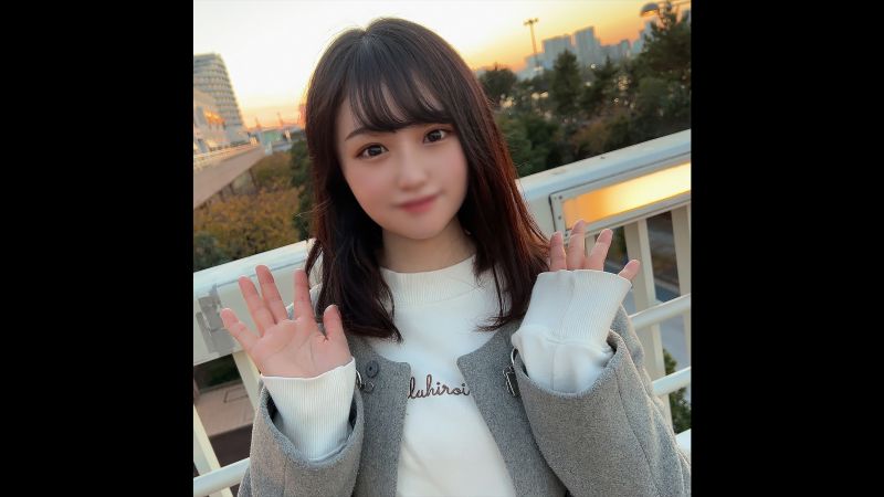 FC2-PPV-3166239 【無修正】與無邪小動物臉蛋的迷你可愛女大生在夕陽沙灘下…