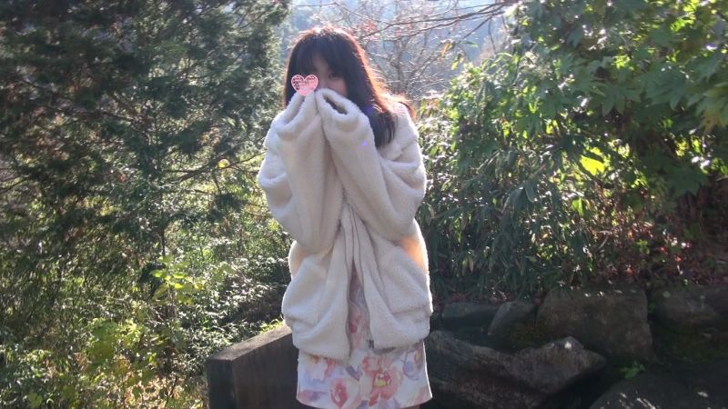 FC2-PPV-1660590 野外露出！敏感苗條美熟女強OO帶出戶外中出做愛！一面害羞一面潮吹的超下流女子！