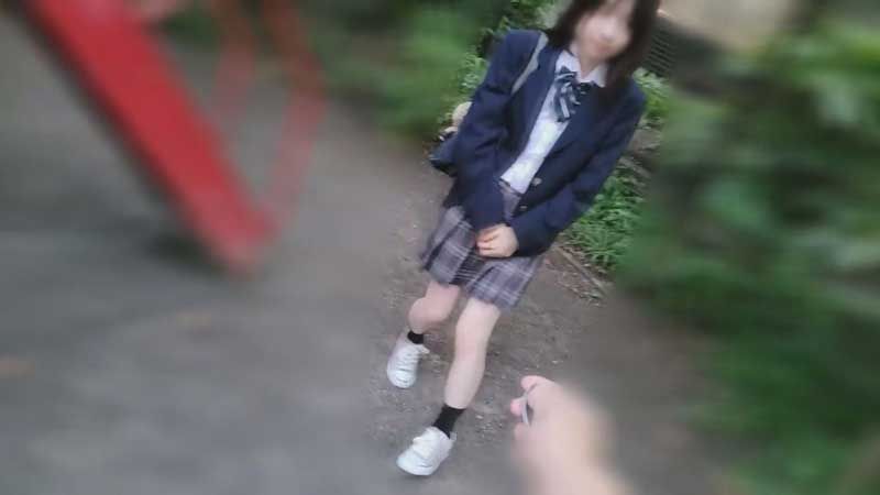 FC2-PPV-3922617 貧乳・公園後到賓館做危險的事…體內中出