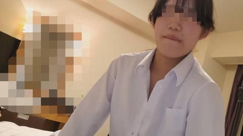 FC2-PPV-4524665 離家出走的女OO住宿中出。大量精子讓她懷孕確定